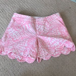 Lilly Pulitzer printed scalloped shorts.